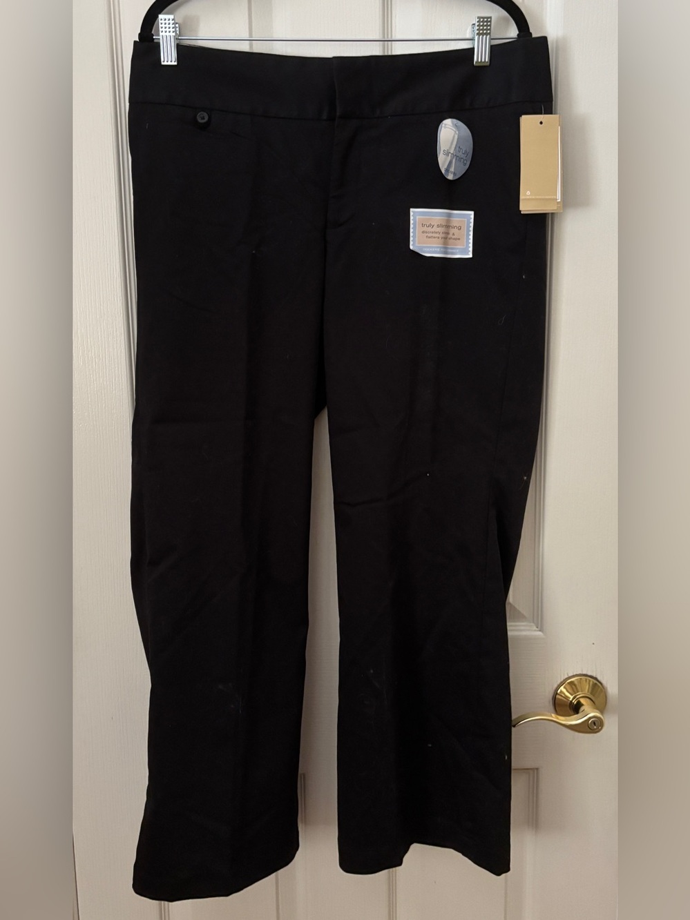 Dockers Truly Slimming Black Wide Leg Pants ~  Women’s Size 12 NWT ~ April Pant